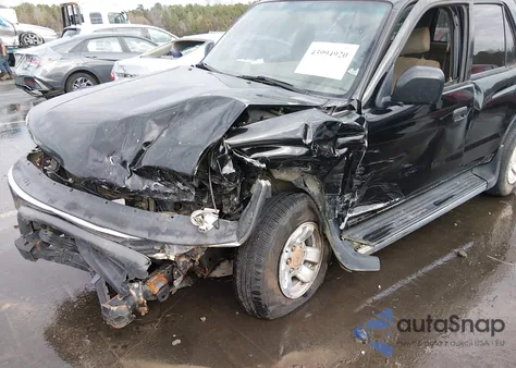 2000 Toyota 4Runner from USA, damaged, VIN JT3GM84R6Y0062853